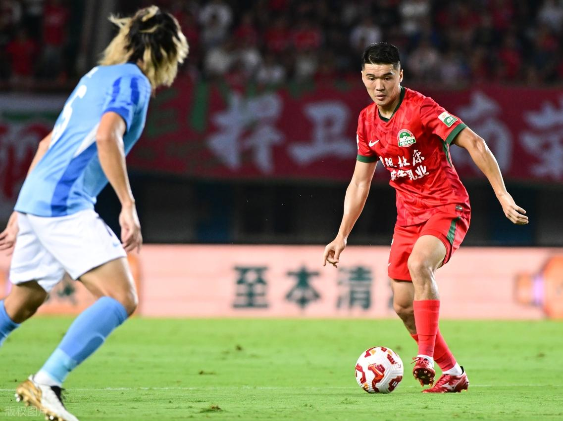 九博网站 -关于中超赛程吃紧；AC米兰赛后复出首秀；媒体盛赞；赛季目标并未改变的信息