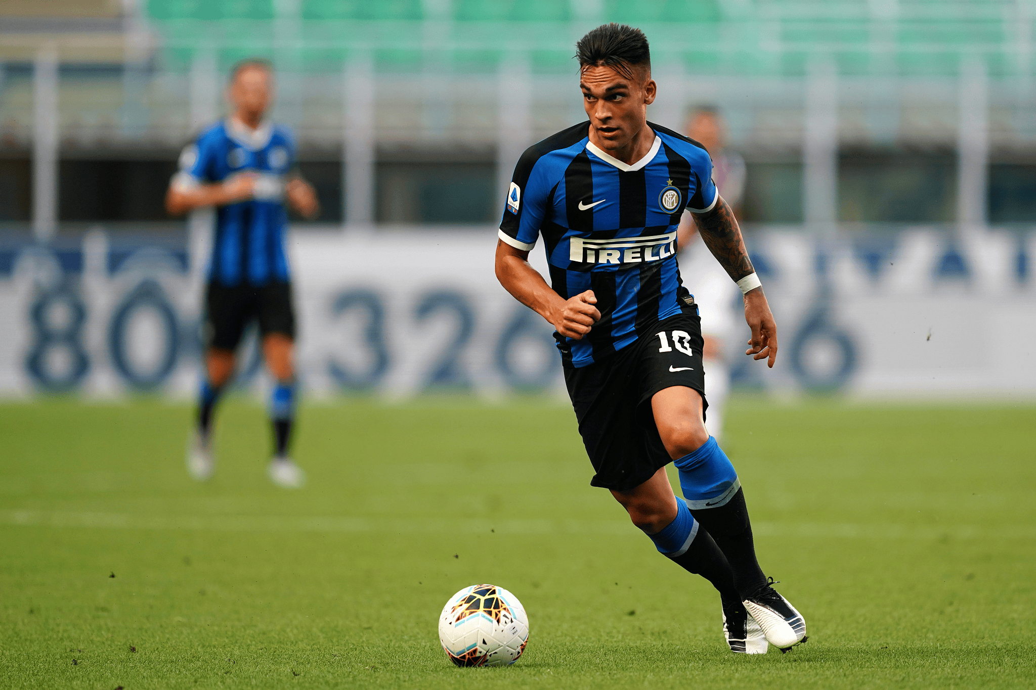 九博平台 -包含冲刺阶段足总杯焦点战,巴黎圣日耳曼完成体检,质疑声仍在,轮换策略成焦点的词条